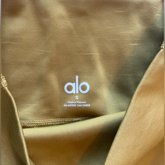 ALO Yoga Golden Olive Branch Full-Length Airlift Leggings - Picture 4 of 4